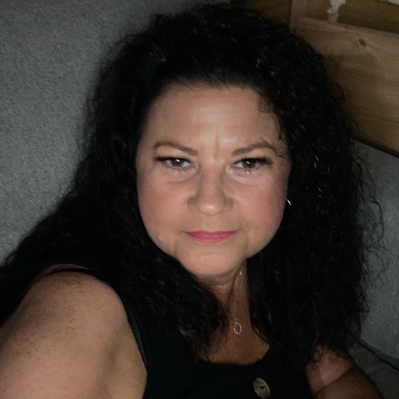 Meet your Posher, Lisa - Picture 8 of 8